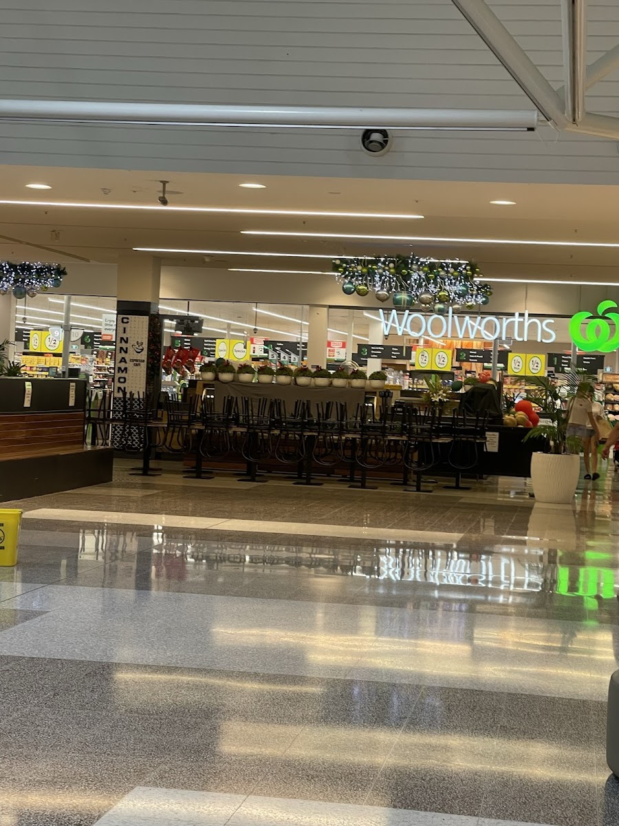 Woolworths Stocklands Shellharbour